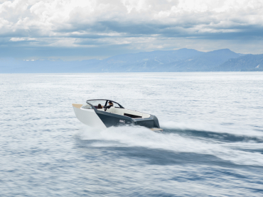 Arc E-Boat